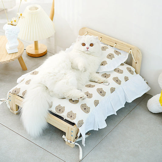 Lovely Pattern Wood Cat Bed